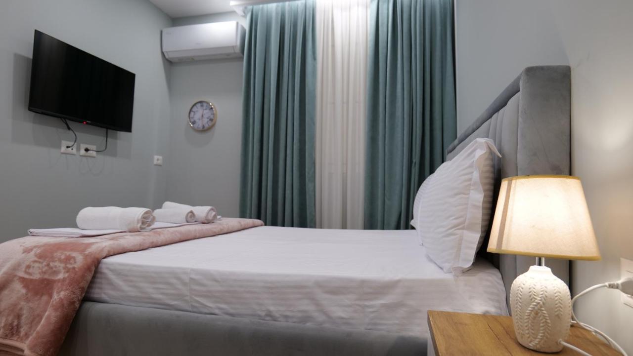 Kristi Apartments 02 Тирана Экстерьер фото