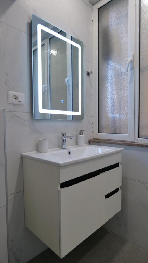 Kristi Apartments 02 Тирана Экстерьер фото